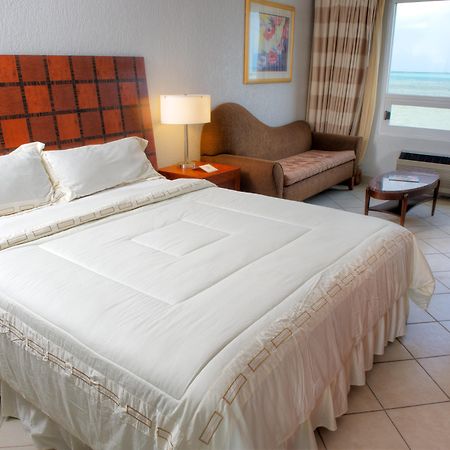 Ramada By Wyndham Princess Belize City Bilik gambar
