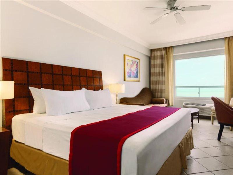 Ramada By Wyndham Princess Belize City Hotel Luaran gambar