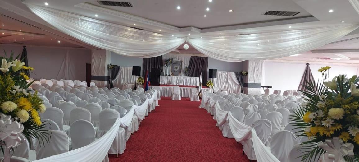 Ramada By Wyndham Princess Belize City Luaran gambar