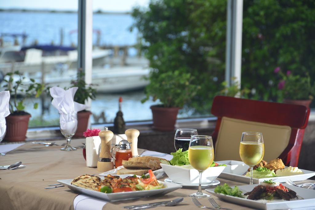 Ramada By Wyndham Princess Belize City Luaran gambar