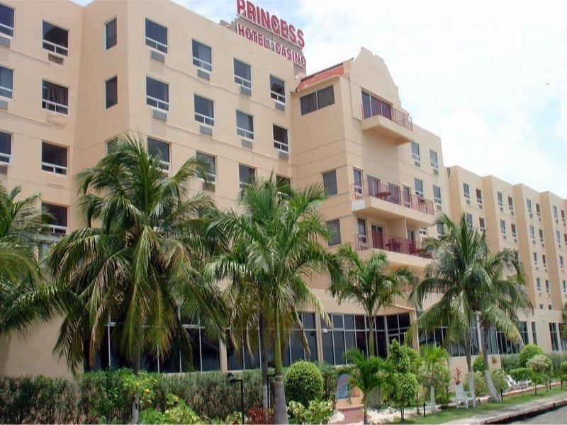 Ramada By Wyndham Princess Belize City Hotel Luaran gambar